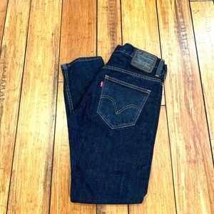 Levi’s 520 taper 31 x 32 jeans